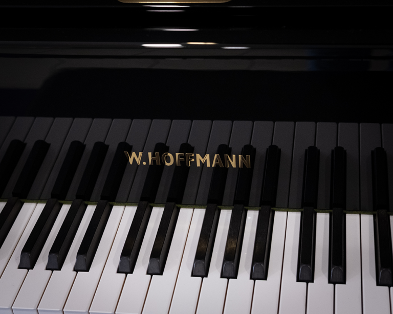 tradition t177 noir brillant