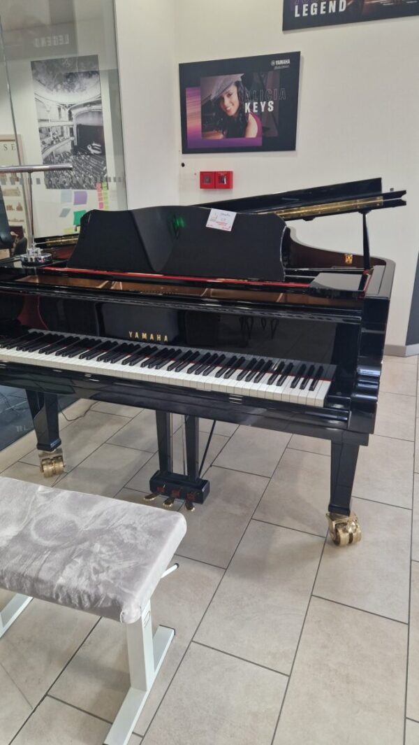 yamaha c7 | noir brillant