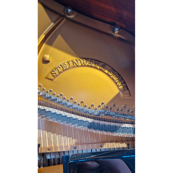 steinway&sons a 188 | noir brillant restauration 1973 steinway&sons a 188 | noir brillant restauration 1973