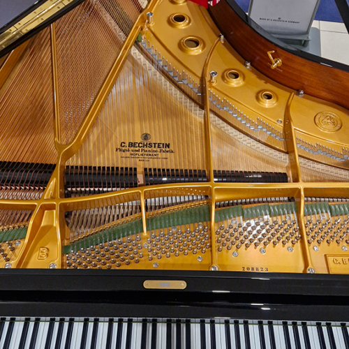 c.bechstein 1/2 que b212 | modèle d'exposition