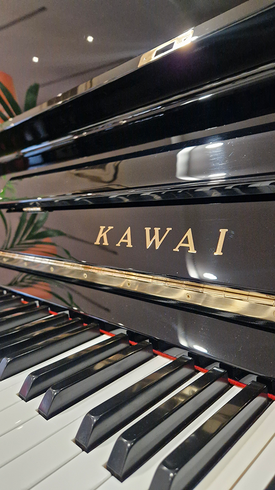 kawai 124 | occasion 1985 | noir brillant