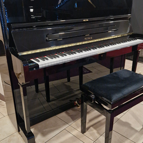 petrof 125 | occasion 2002 | noir brillant