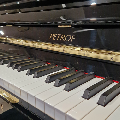 petrof 125 | occasion 2002 | noir brillant