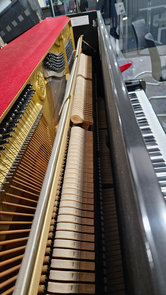 yamaha u1 | noir brillant occasion 1991